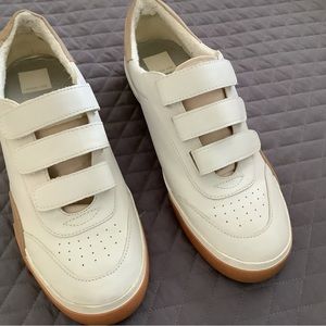 Dolce vita size 9 cute white velco trap strap sneakers